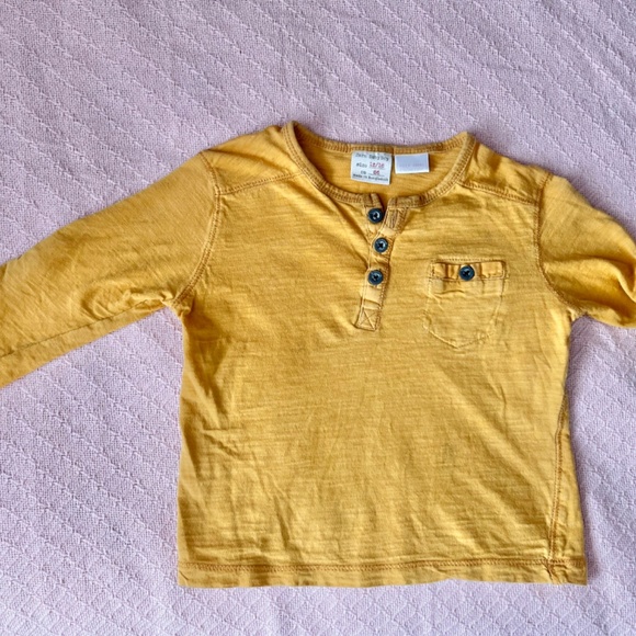 Zara boys top - Picture 4 of 4